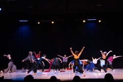 Fast fashion 09